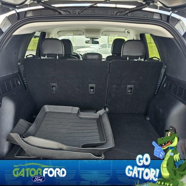 used 2022 Ford Escape car, priced at $21,326