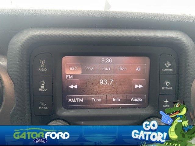 used 2021 Jeep Gladiator car, priced at $23,421