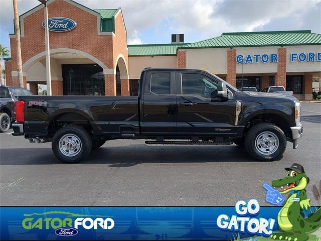new 2025 Ford F-350 car, priced at $65,431