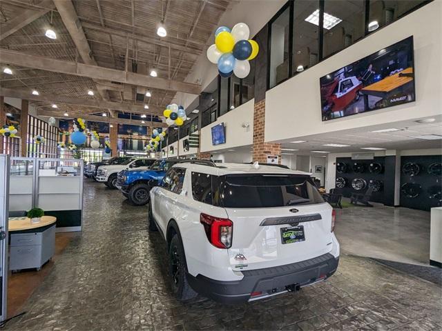 used 2021 Ford F-150 car, priced at $33,291