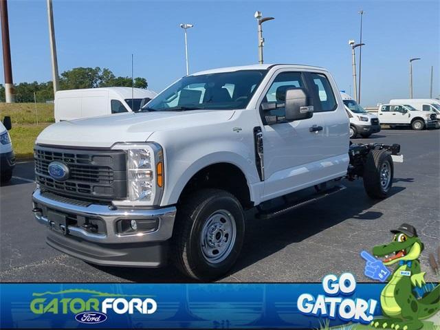 new 2025 Ford F-250 car, priced at $48,974