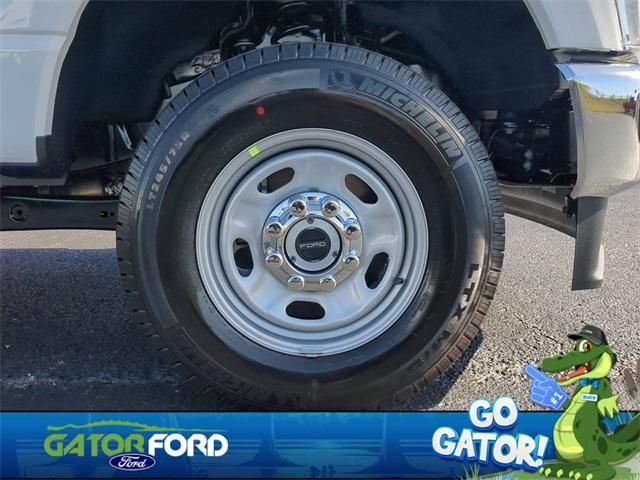 new 2025 Ford F-250 car, priced at $48,974