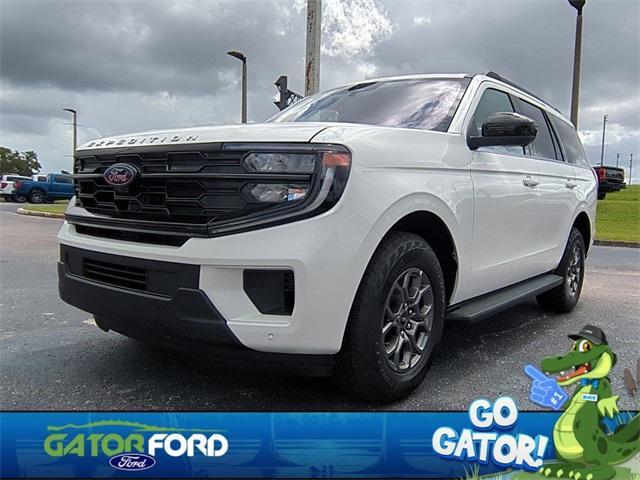 new 2025 Ford Expedition car, priced at $60,548