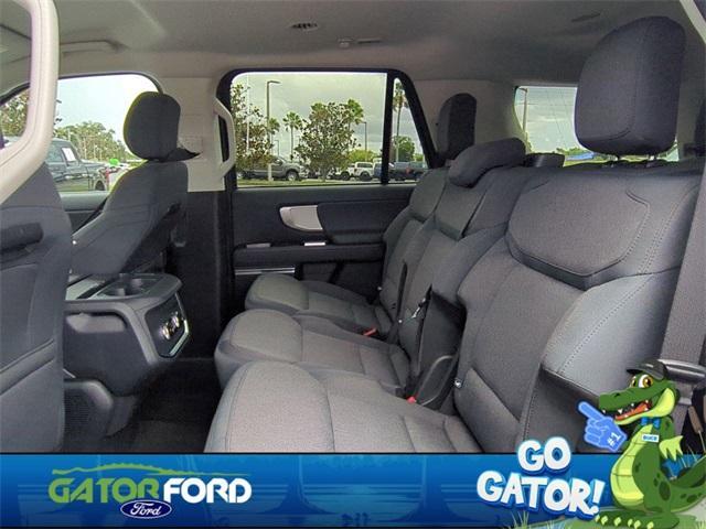 new 2025 Ford Expedition car, priced at $60,548