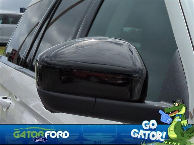 new 2025 Ford Expedition car, priced at $60,548