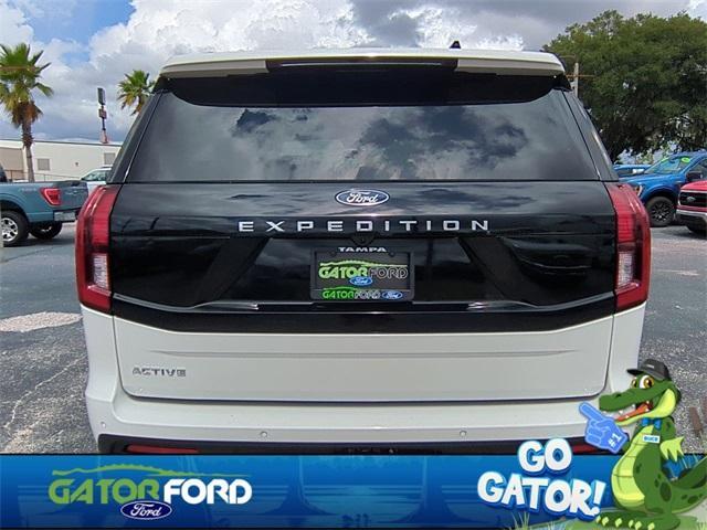 new 2025 Ford Expedition car, priced at $60,548