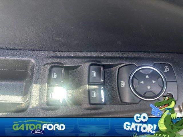 used 2022 Ford Edge car, priced at $20,257