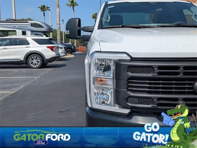 new 2024 Ford F-350 car, priced at $41,905