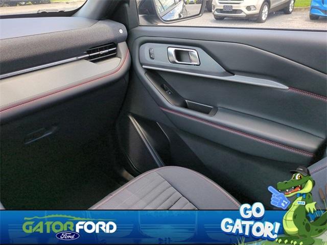 new 2025 Ford Explorer car, priced at $41,361