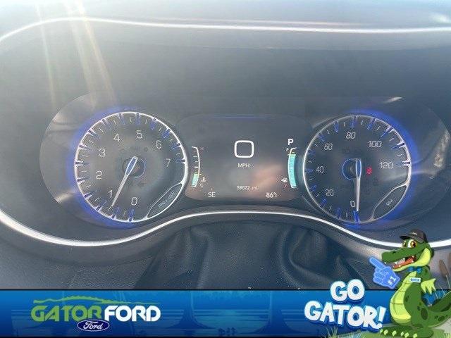 used 2023 Chrysler Pacifica car, priced at $22,299