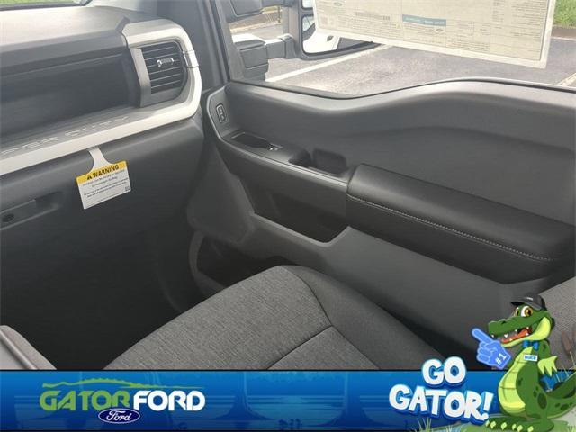 new 2025 Ford F-250 car, priced at $64,640