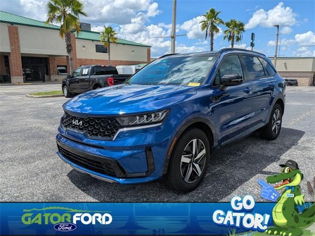 used 2023 Kia Sorento car, priced at $25,862