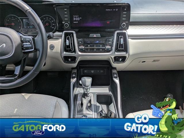 used 2023 Kia Sorento car, priced at $25,862