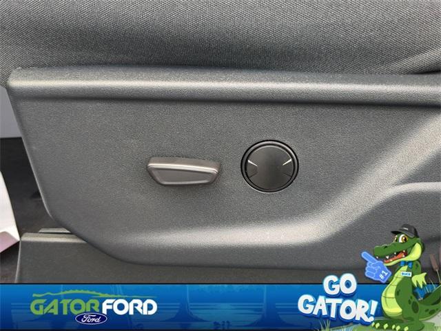 new 2025 Ford F-250 car, priced at $71,922