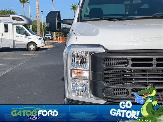 new 2024 Ford F-350 car, priced at $56,661
