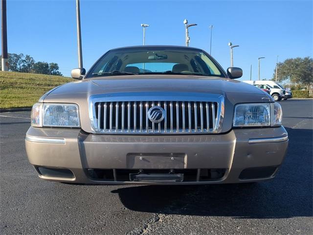 used 2006 Mercury Grand Marquis car, priced at $6,502