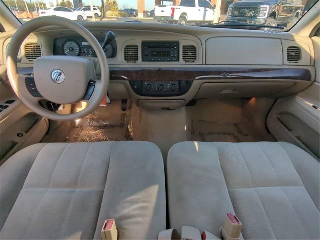 used 2006 Mercury Grand Marquis car, priced at $6,502