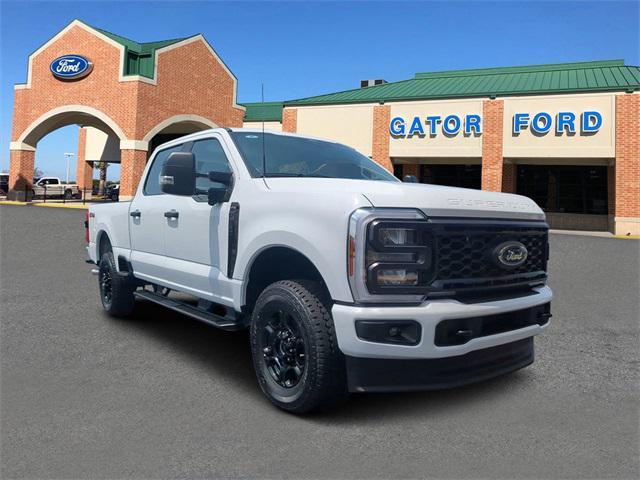 new 2024 Ford F-250 car, priced at $55,995