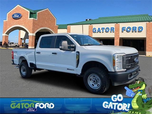 new 2025 Ford F-350 car, priced at $61,020