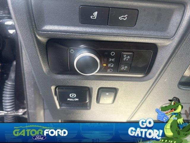 used 2024 Ford Expedition car, priced at $46,872