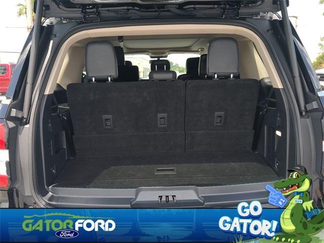 used 2024 Ford Expedition car, priced at $41,864