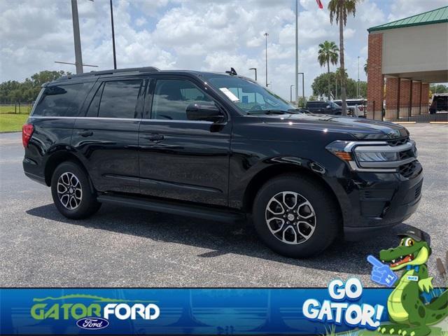 used 2024 Ford Expedition car, priced at $41,864