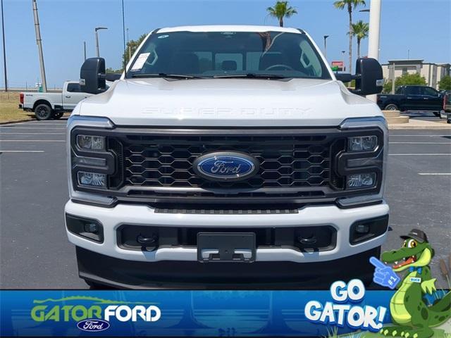 new 2025 Ford F-350 car, priced at $60,672