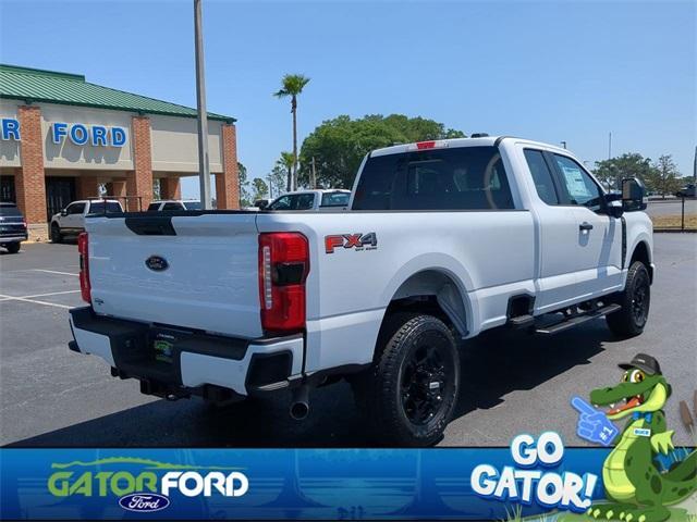 new 2025 Ford F-350 car, priced at $60,672