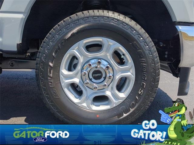 new 2025 Ford F-350 car, priced at $67,694