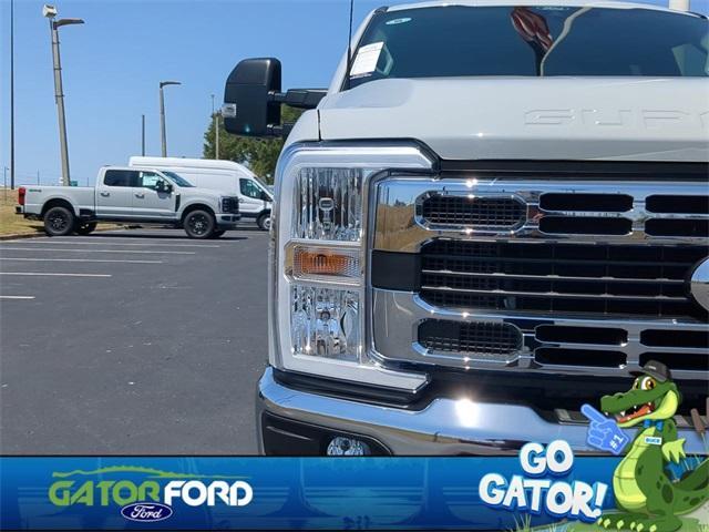 new 2025 Ford F-350 car, priced at $67,694