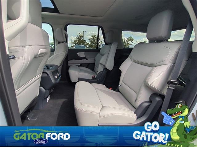 new 2025 Ford Expedition car, priced at $67,390