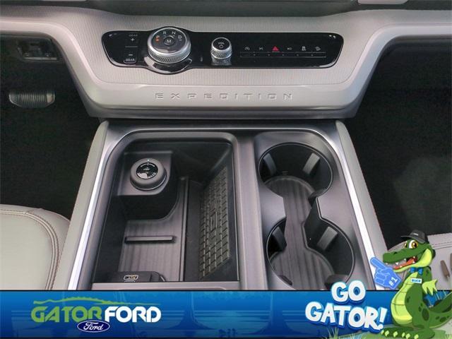 new 2025 Ford Expedition car, priced at $67,390