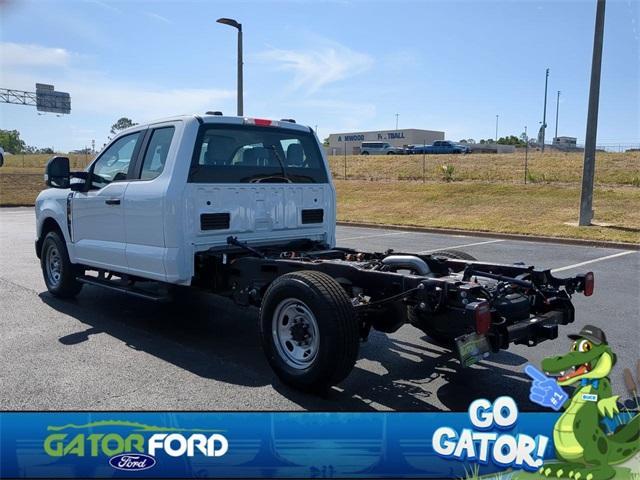 new 2025 Ford F-250 car, priced at $49,259