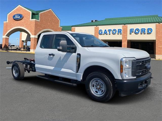 new 2025 Ford F-250 car, priced at $49,259
