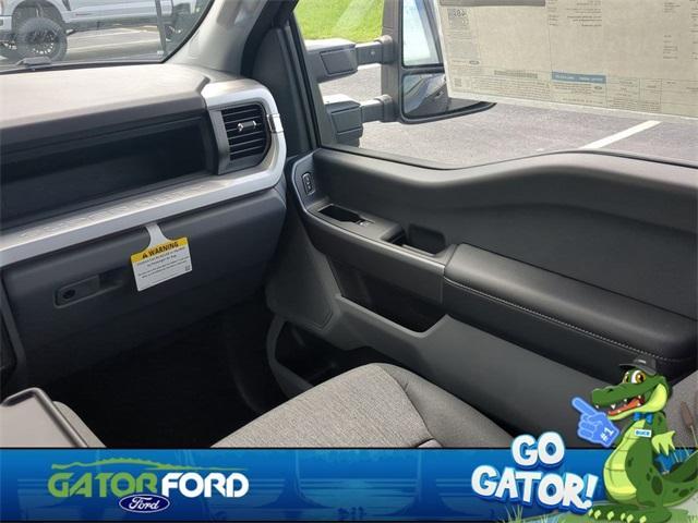 new 2025 Ford F-250 car, priced at $54,235