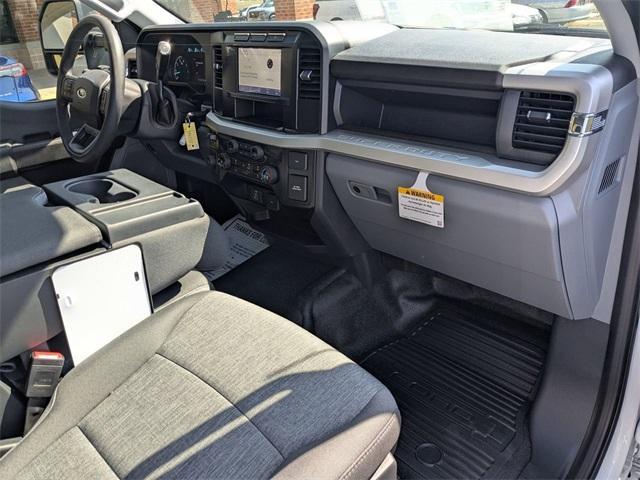 new 2024 Ford F-350 car, priced at $42,905