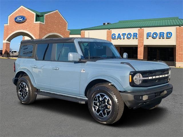 new 2024 Ford Bronco car, priced at $45,818