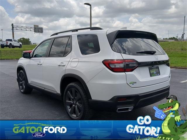 used 2023 Honda Pilot car, priced at $29,778
