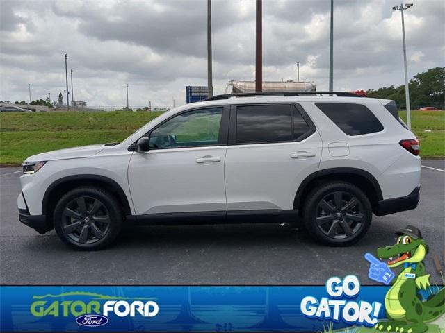 used 2023 Honda Pilot car, priced at $29,778