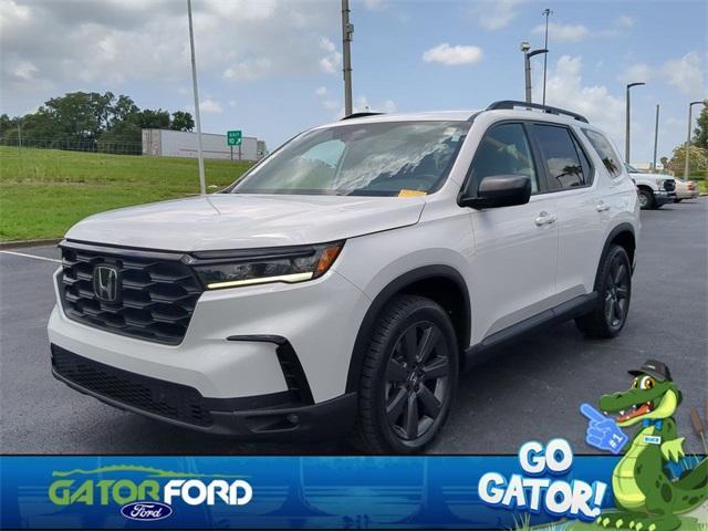 used 2023 Honda Pilot car, priced at $29,778