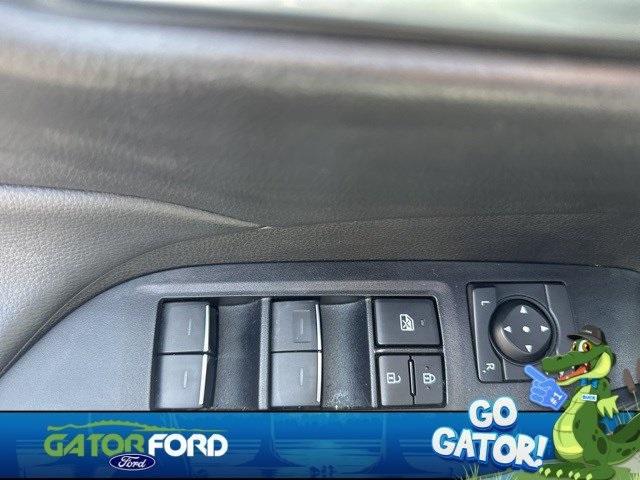 used 2022 Toyota RAV4 Hybrid car, priced at $27,981
