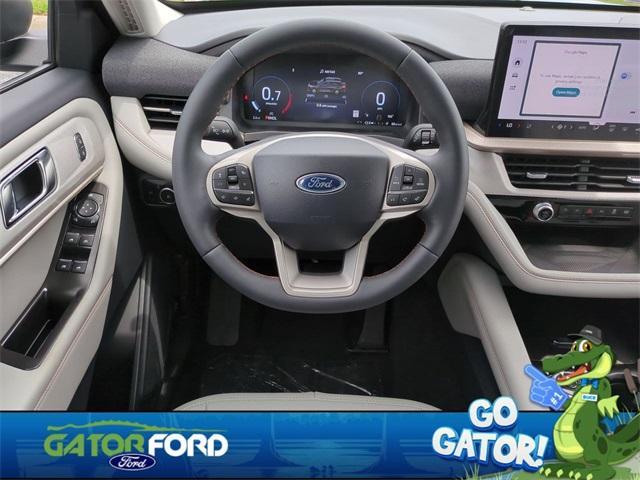 new 2025 Ford Explorer car, priced at $40,101