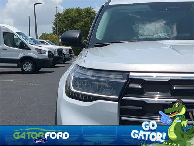 new 2025 Ford Explorer car