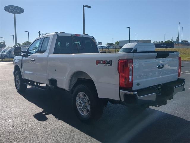new 2025 Ford F-350 car, priced at $58,233