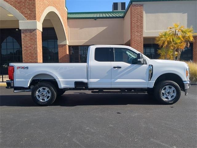 new 2025 Ford F-350 car, priced at $58,233