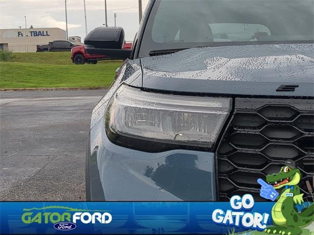 new 2025 Ford Explorer car, priced at $55,062