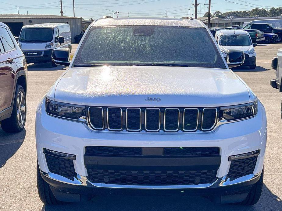 new 2024 Jeep Grand Cherokee L car, priced at $54,776