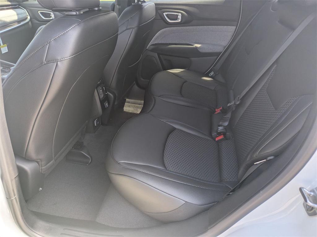 new 2025 Jeep Compass car, priced at $27,297