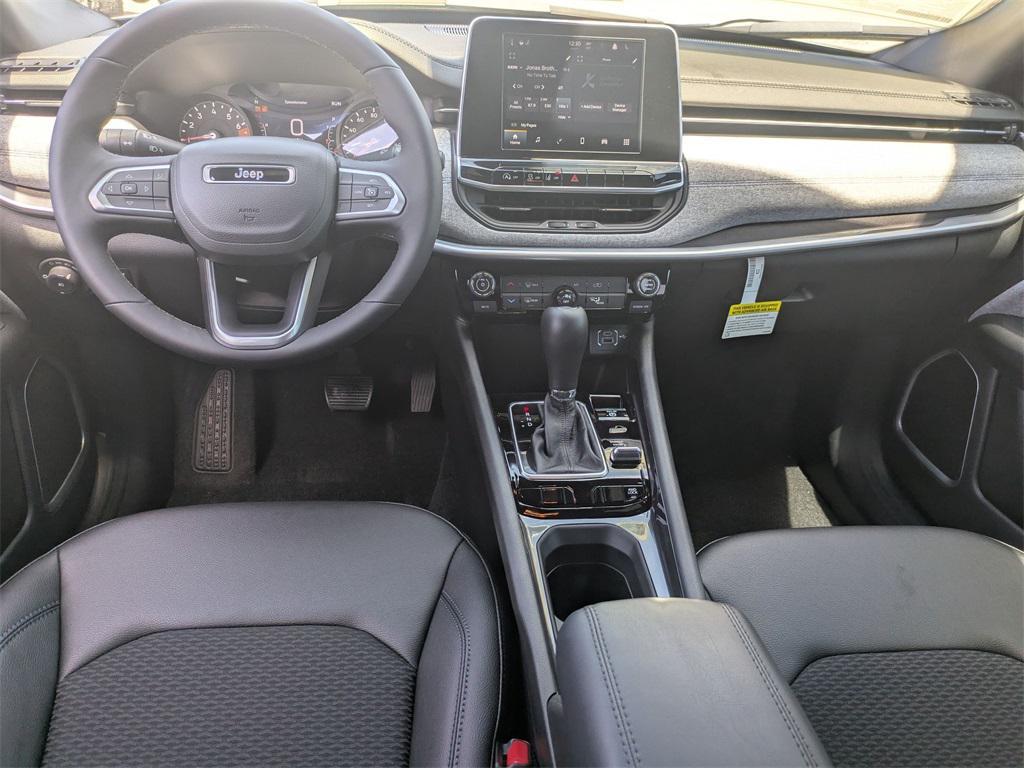 new 2025 Jeep Compass car, priced at $27,297