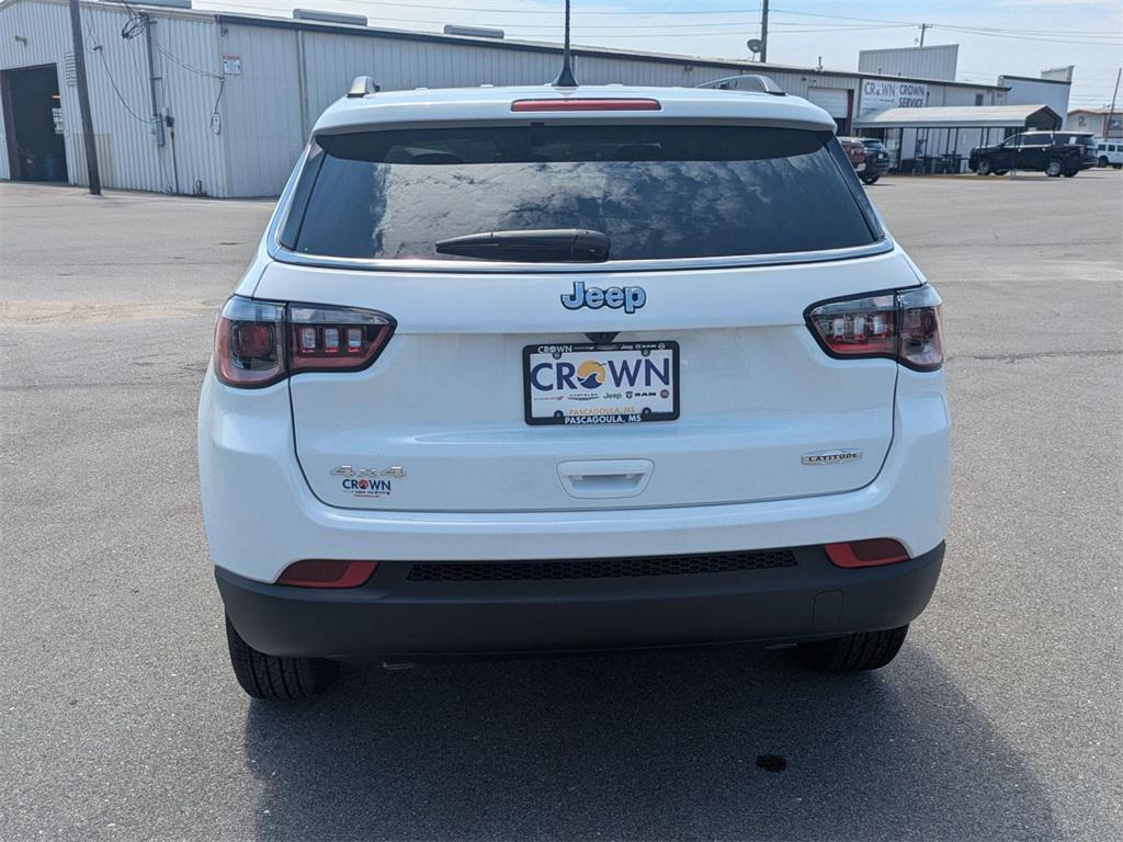 new 2025 Jeep Compass car, priced at $27,297